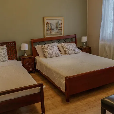 Appartement Oasis Luxury Detached House In With Hydromassage
